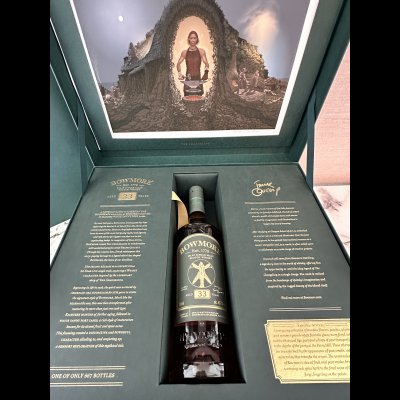 Bowmore 33 years The Changeling 48,7% slechts 667 flessen!