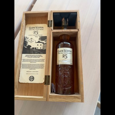 Glen Scotia 25 Years Single Malt Scotch Whisky – Luxe Houten Presentatiekist